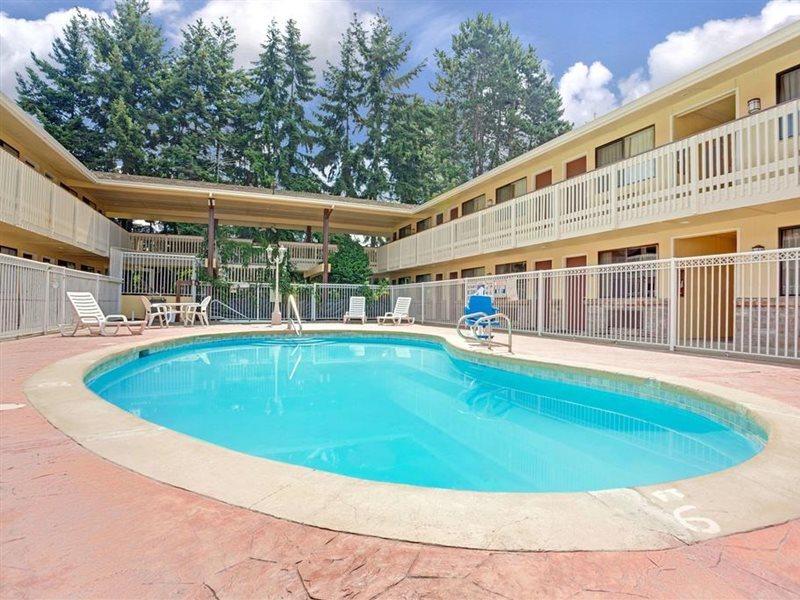 Fairbridge Inn Express Таквила Экстерьер фото