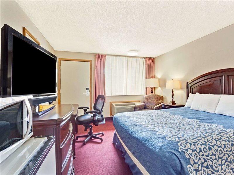 Fairbridge Inn Express Таквила Экстерьер фото