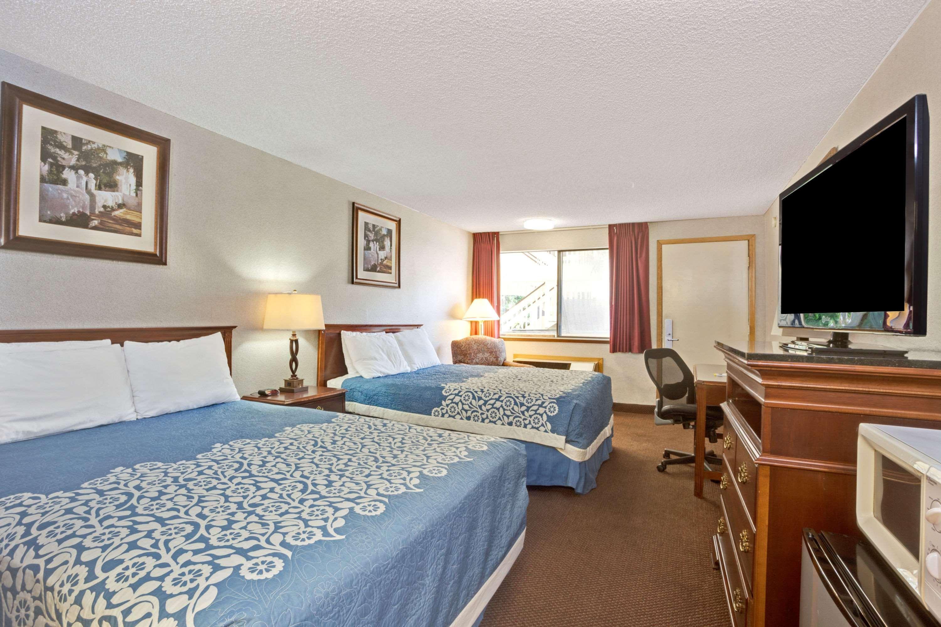 Fairbridge Inn Express Таквила Экстерьер фото