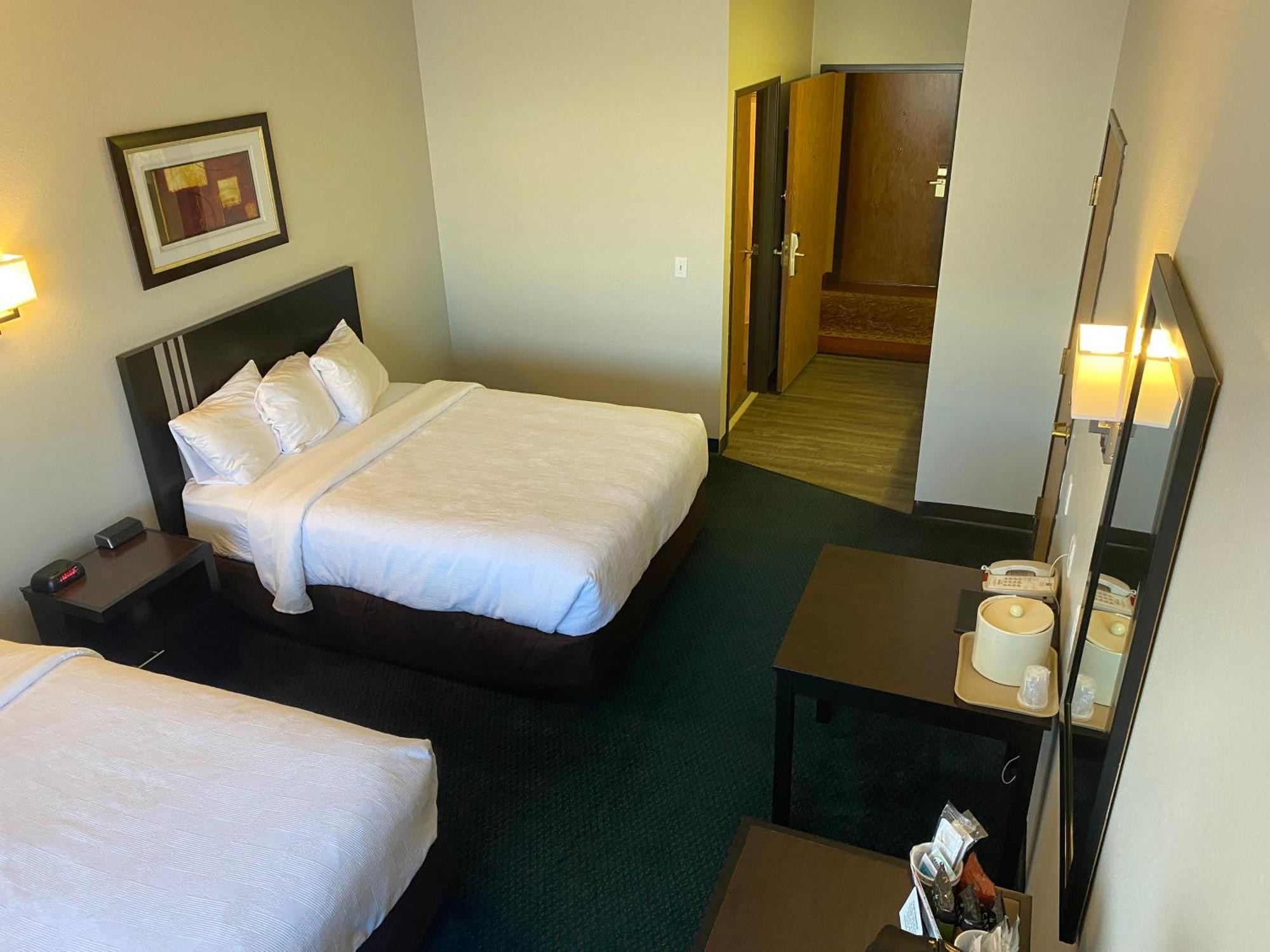 Fairbridge Inn Express Таквила Экстерьер фото
