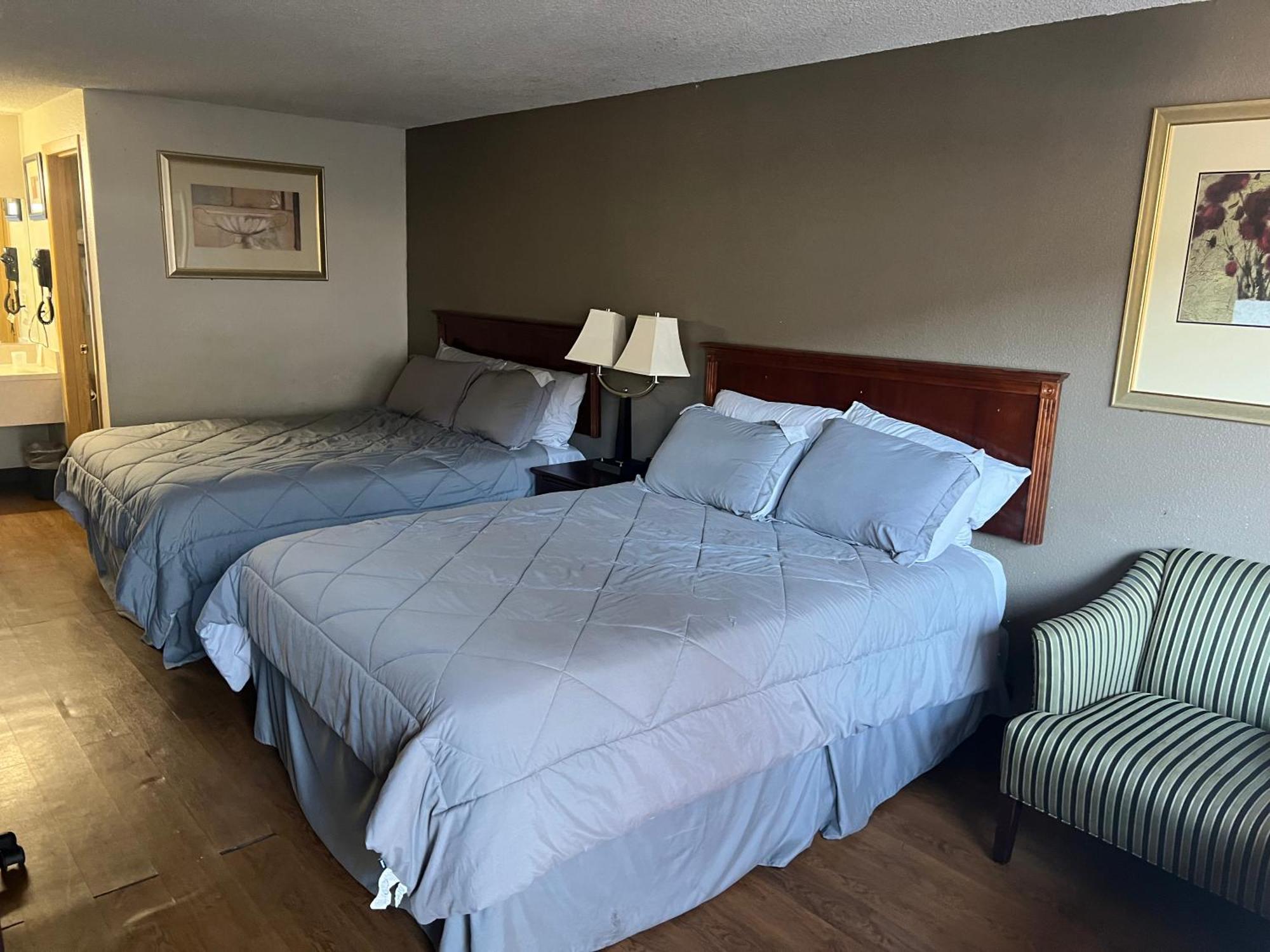 Fairbridge Inn Express Таквила Экстерьер фото